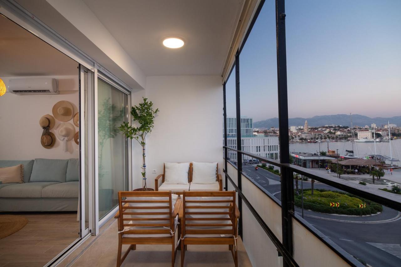 Sun And Sea Deluxe Apartments Split Exterior photo